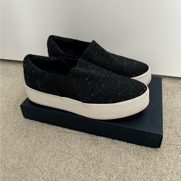 Vince Slip On Sneakers - Picture 1 of 4